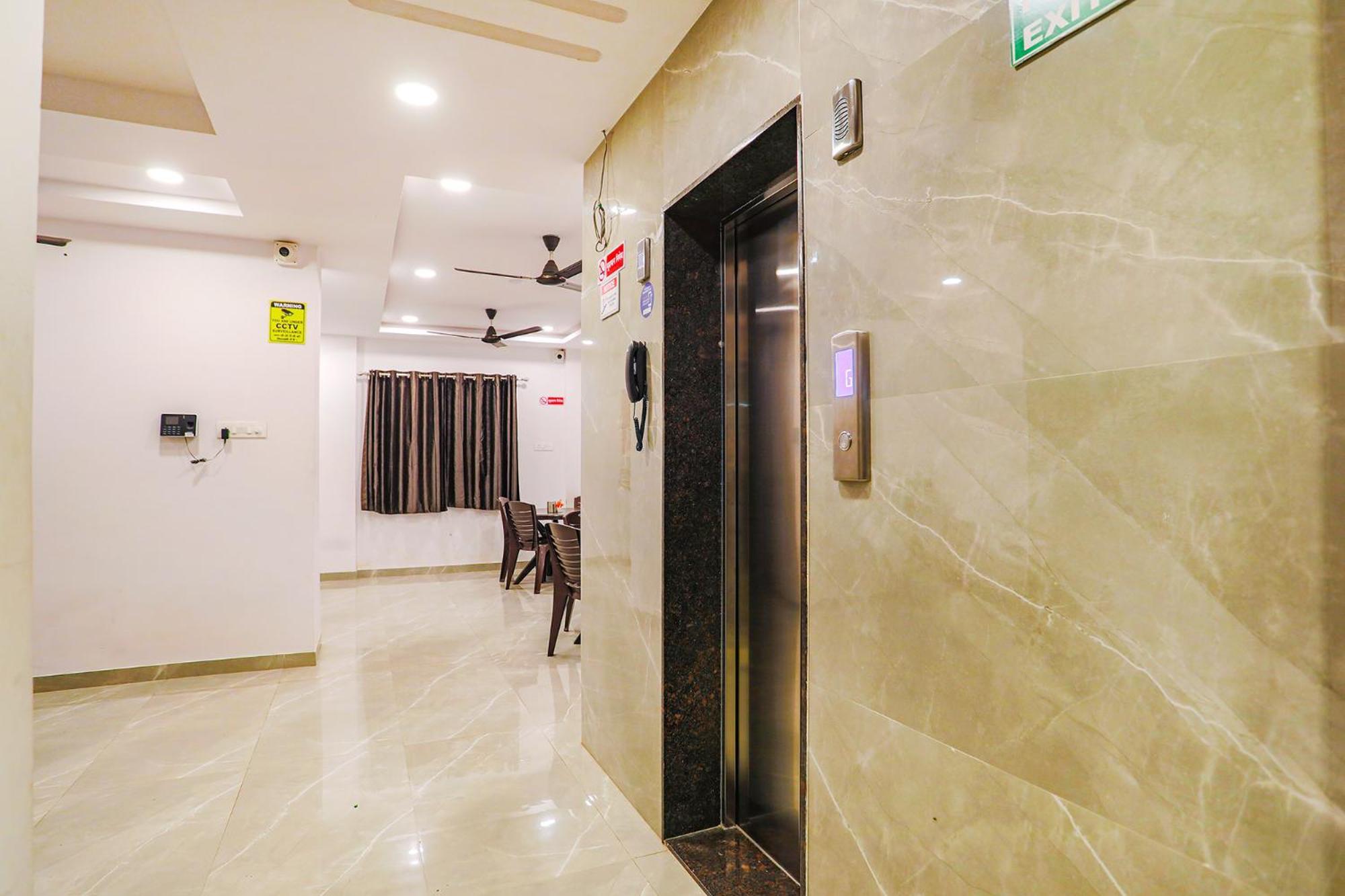Fabhotel Royal Stay - Beltarodi Nagpur Bagian luar foto