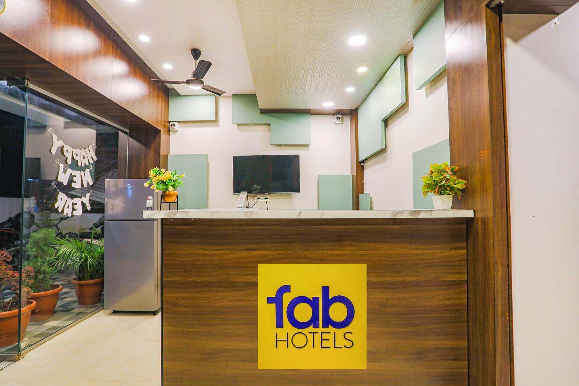 Fabhotel Royal Stay - Beltarodi Nagpur Bagian luar foto